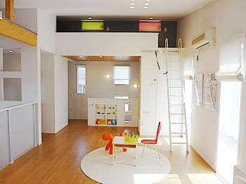 回遊動線で家事がらくになる家のロフト