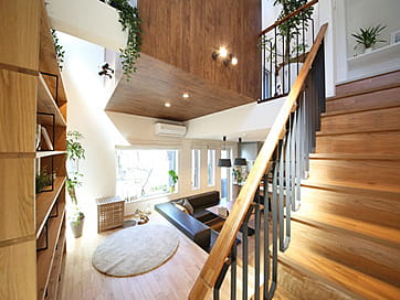 共働き夫婦が考えた家事ラクの家の階段