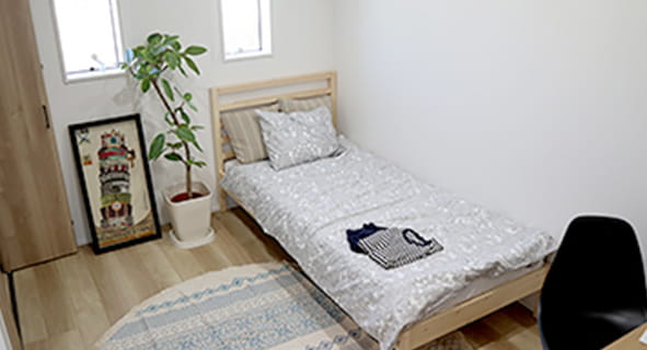 リアルサイズ28坪の平屋モデルハウスのベットが置かれた部屋