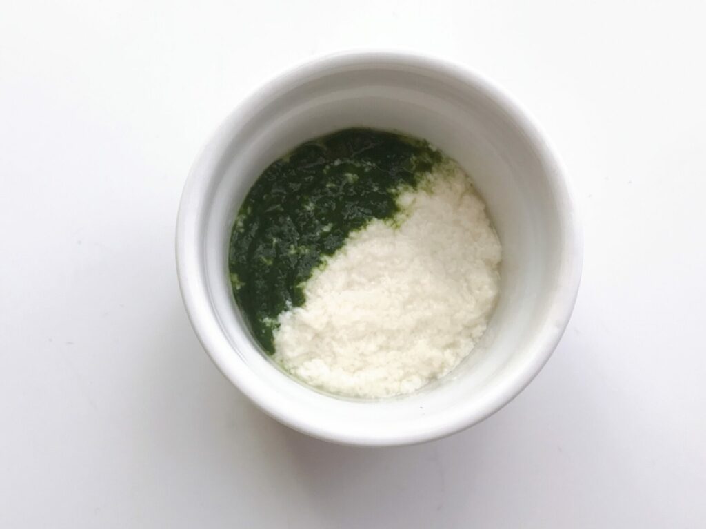 離乳食初期のレシピ ほうれん草と豆腐の裏ごし