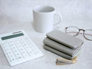 3人家族の生活費平均は？内訳や収入別シュミレーション＆節約方法