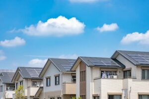 蓄電池のメリットは電気代だけじゃない｜太陽光発電による暮らしの変化と停電への備え